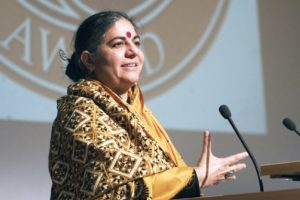 Dr. Vandana Shiva - Physikerin, Navdanyia, Unterstützer der Gen-ethischen Stiftung